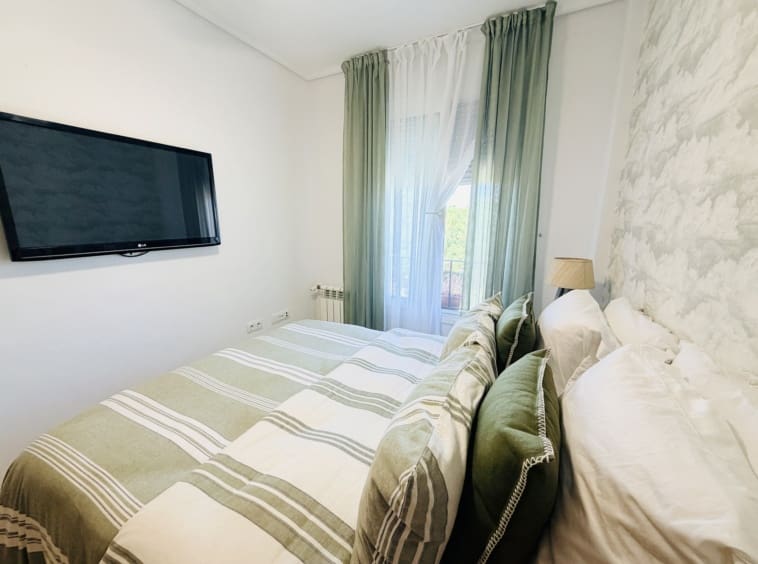 2 sypialnia Apartament na sprzedaż w La Torre Golf Resort z basenem - 185 000 € (Ref: 10085365)