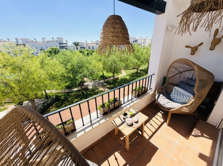 2 sypialnia Apartament na sprzedaż w La Torre Golf Resort z basenem - 185 000 € (Ref: 10085365)