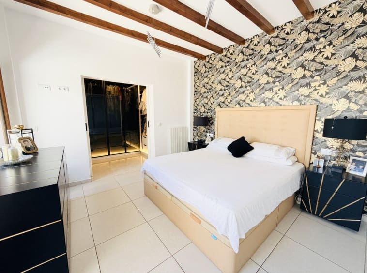 4 sovrum Villa till salu i El Valle Golf Resort med pool - 479 950 € (Ref: 10109051)