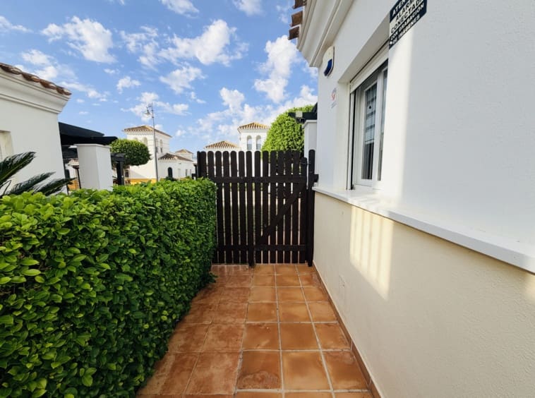 2 soverom Hus til salgs i La Torre Golf Resort - € 250 000 (Ref: 10128220)