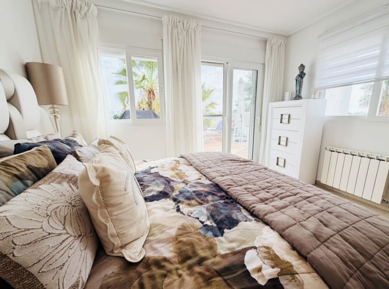 2 soverom Hus til salgs i La Torre Golf Resort - € 250 000 (Ref: 10128220)