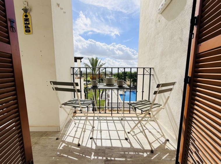 Apartamento de 2 habitaciones en El Valle Golf Resort en venta con piscina garaje - 215.000 € (Ref: 10149414)