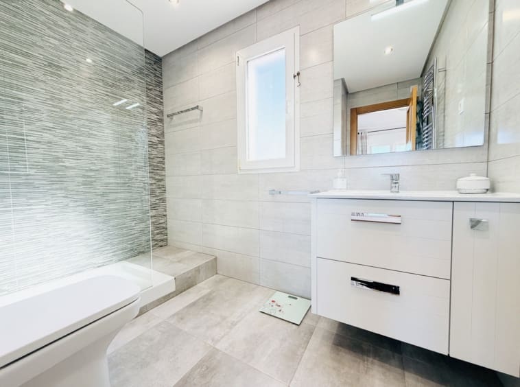 2 camera da letto Casa in vendita in La Torre Golf Resort con piscina garage - 229.950 € (Rif: 10151600)
