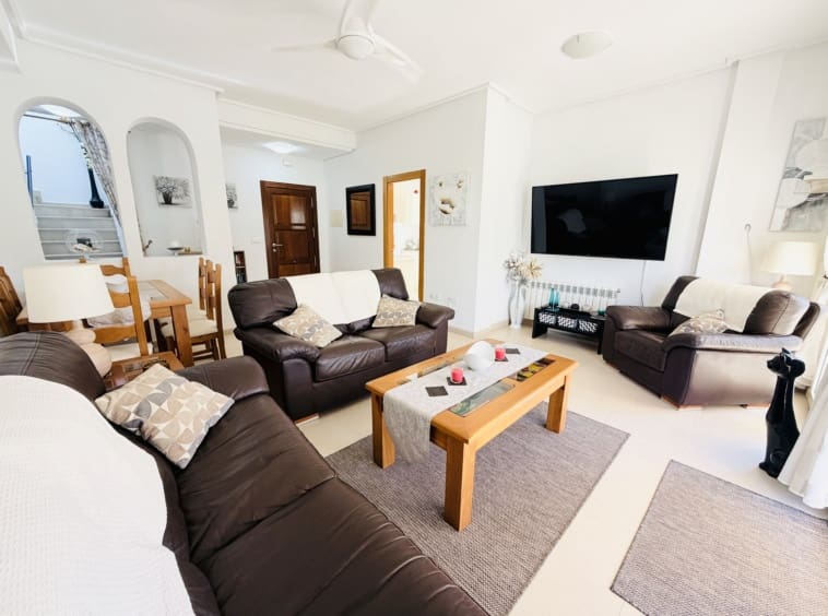 3 bedroom Villa for sale in La Torre Golf Resort with pool garage - € 369,950 (Ref: 10157148)