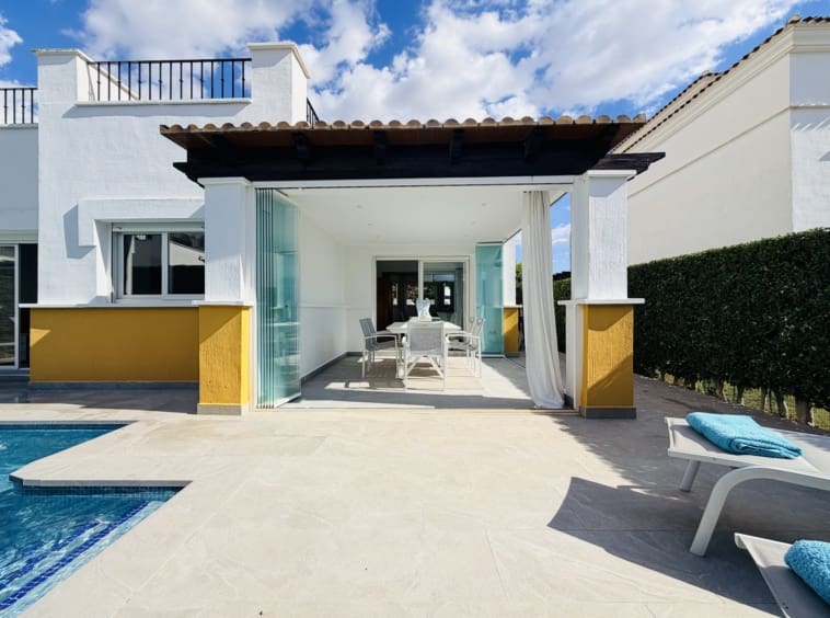 3 bedroom Villa for sale in La Torre Golf Resort with pool - € 279,950 (Ref: 10168079)