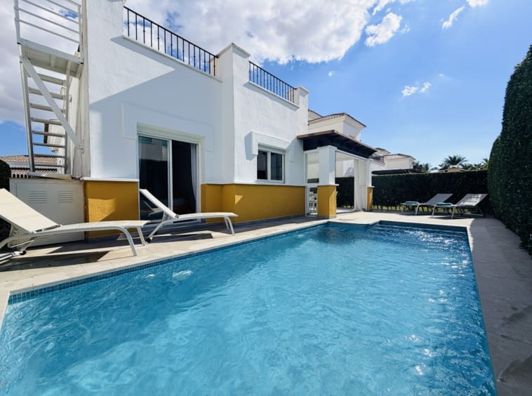 3 bedroom Villa for sale in La Torre Golf Resort with pool - € 279,950 (Ref: 10168079)