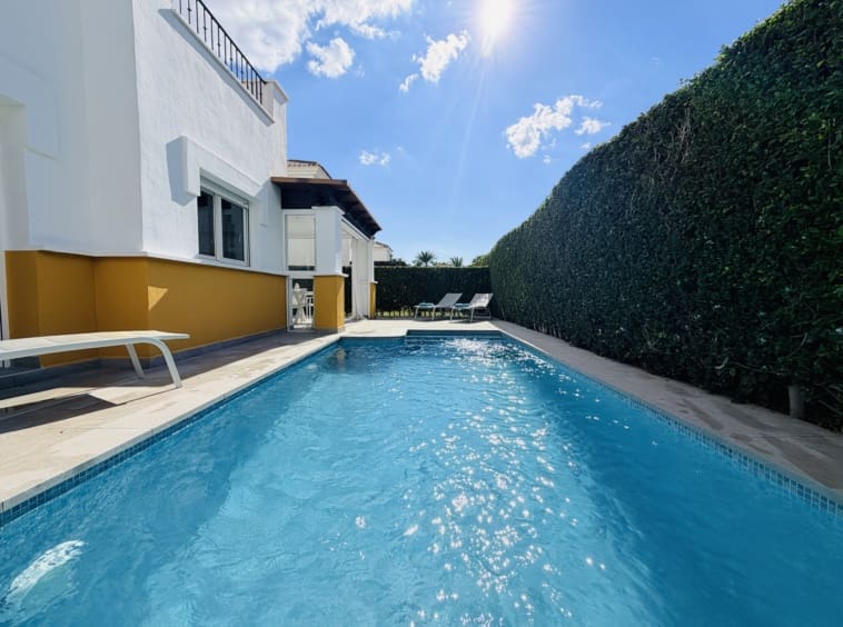 3 bedroom Villa for sale in La Torre Golf Resort with pool - € 279,950 (Ref: 10168079)