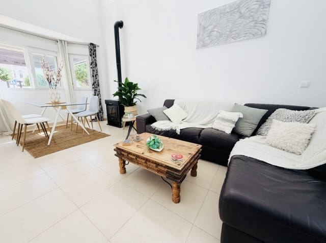 3 soverom Villa til salgs i La Torre Golf Resort, Torre-Pacheco med svømmebasseng - € 279 950 (Ref: 10168079)
