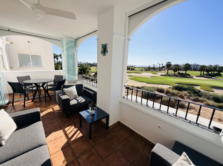 Apartamento de 2 habitaciones en La Torre Golf Resort en venta con piscina - 179.950 € (Ref: 10174335)