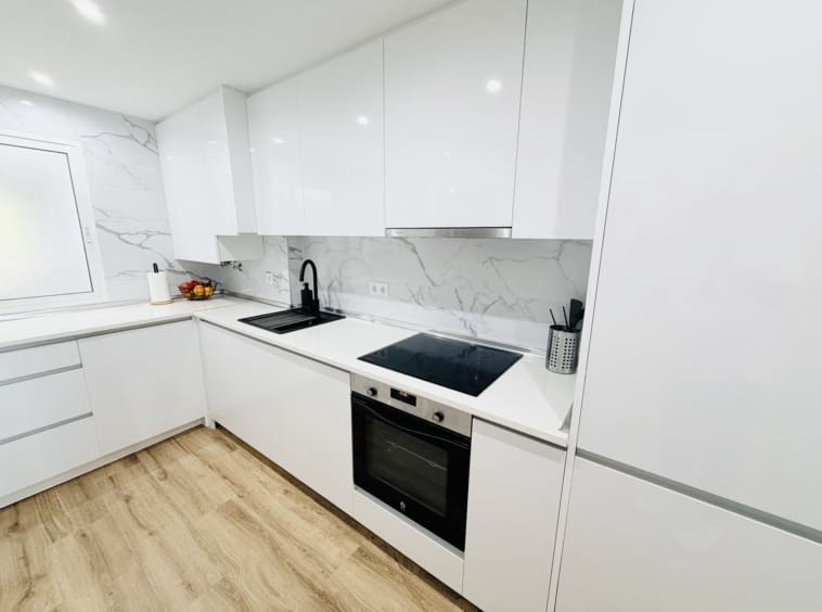 Apartamento de 2 habitaciones en La Torre Golf Resort en venta con piscina - 179.950 € (Ref: 10174335)