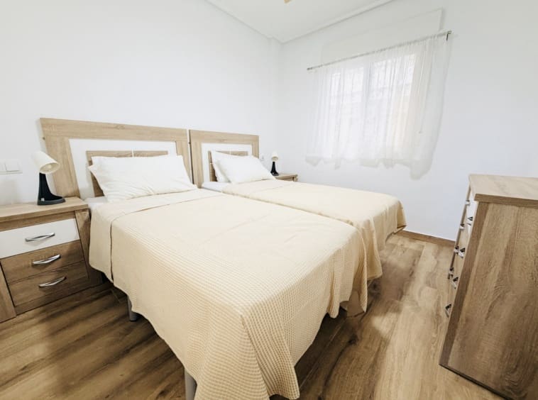 Apartamento de 2 habitaciones en La Torre Golf Resort en venta con piscina - 179.950 € (Ref: 10174335)