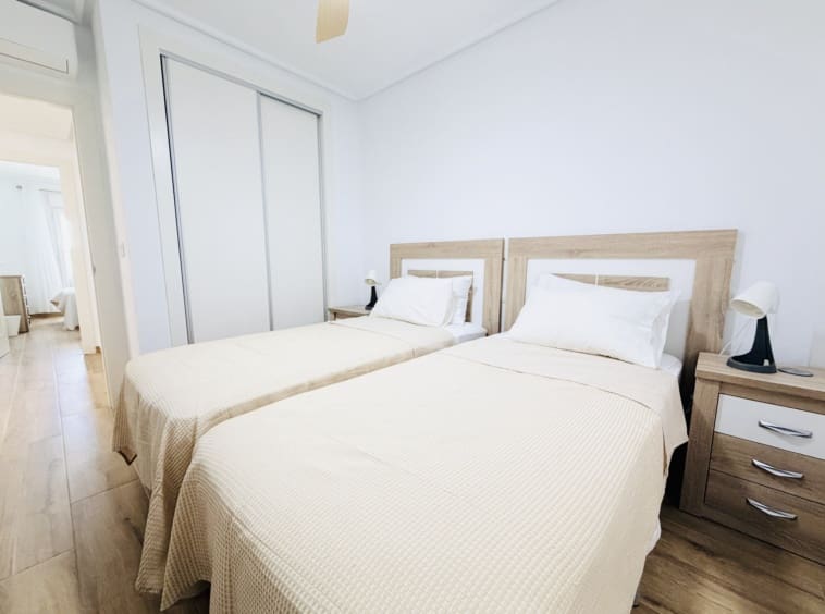 Apartamento de 2 habitaciones en La Torre Golf Resort en venta con piscina - 179.950 € (Ref: 10174335)