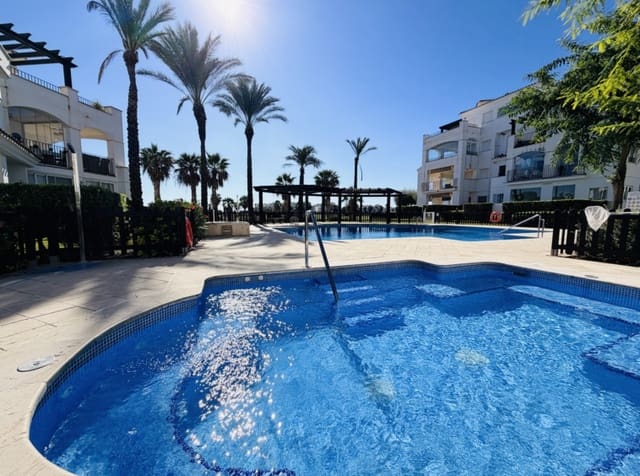 Apartamento de 2 habitaciones en La Torre Golf Resort, Torre-Pacheco en venta con piscina - 179.950 € (Ref: 10174335)