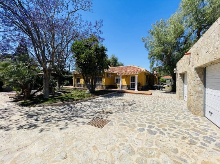 3 soveværelse Finca/Landehus til salg i Cartagena med swimmingpool - € 615.000 (Ref: 8726889)