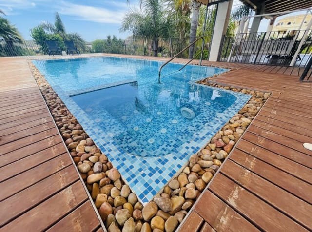 4 soveværelse Villa til salg i La Manga Club, Cartagena med swimmingpool - € 1.995.000 (Ref: 8820870)