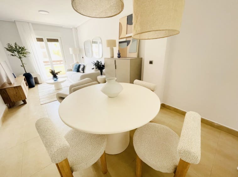 1 bedroom Apartment for sale in Los Alcazares with pool - € 102,000 (Ref: 9088329)