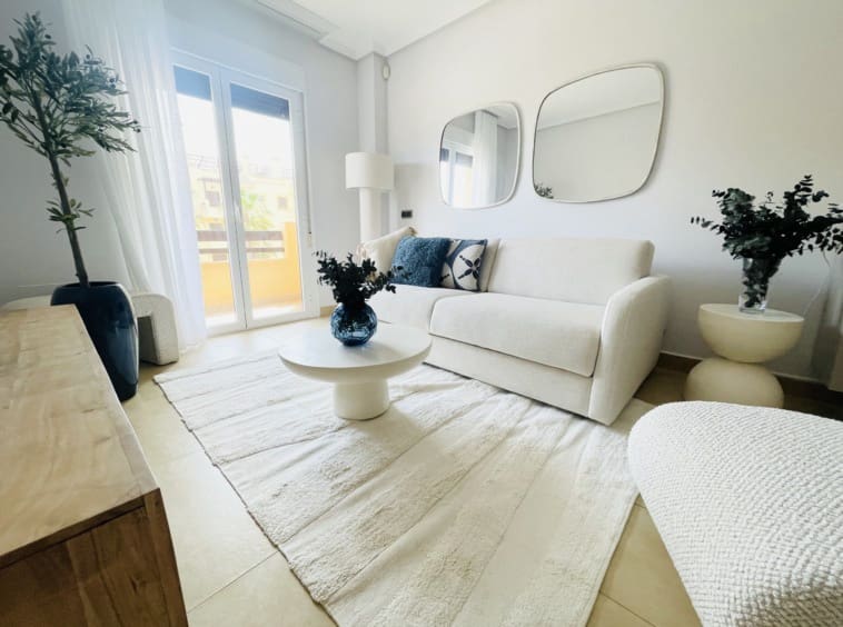 1 bedroom Apartment for sale in Los Alcazares with pool - € 102,000 (Ref: 9088329)