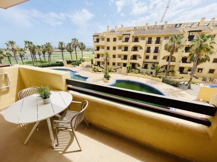 1 bedroom Apartment for sale in Los Alcazares with pool - € 102,000 (Ref: 9088329)