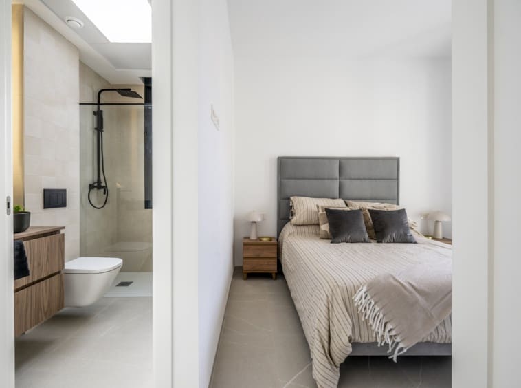 3 bedroom Villa for sale in Roldan with pool - € 395,950 (Ref: 9106228)