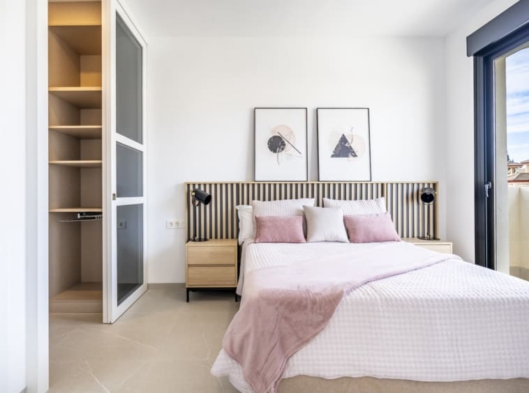 3 bedroom Villa for sale in Roldan with pool - € 395,950 (Ref: 9106228)