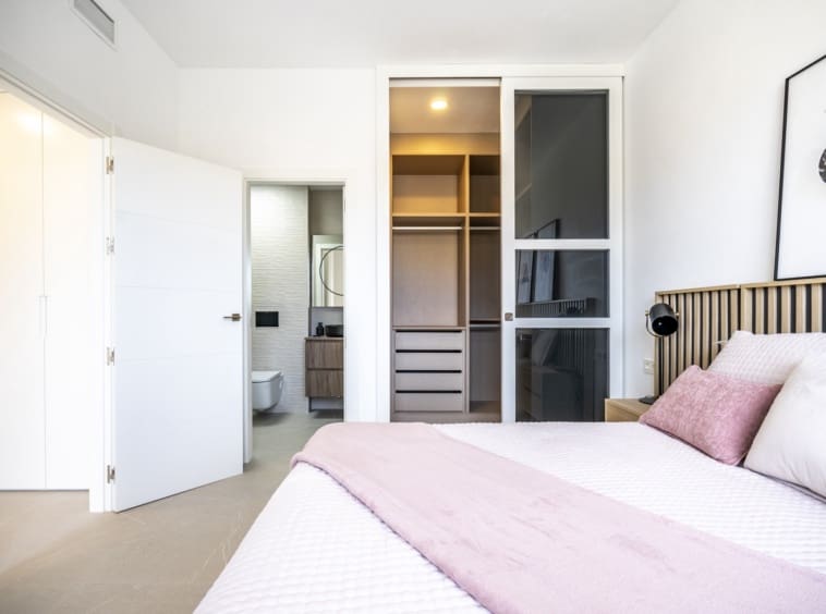 3 bedroom Villa for sale in Roldan with pool - € 395,950 (Ref: 9106228)