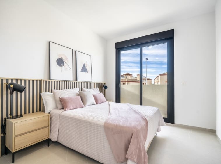 3 bedroom Villa for sale in Roldan with pool - € 395,950 (Ref: 9106228)