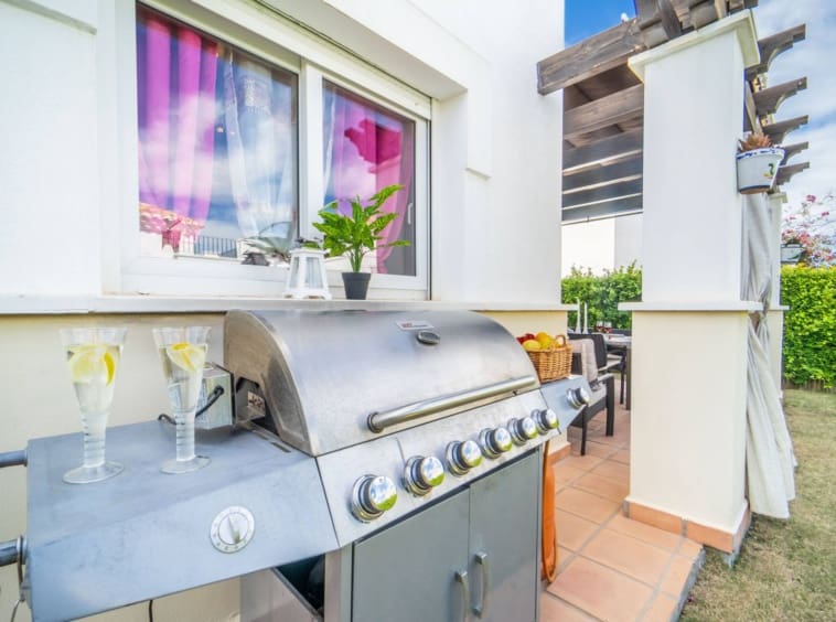 2 bedroom Villa for sale in Roldan - € 250,000 (Ref: 9143390)