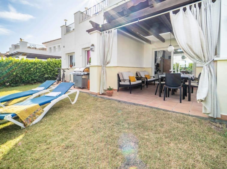 2 bedroom Villa for sale in Roldan - € 250,000 (Ref: 9143390)