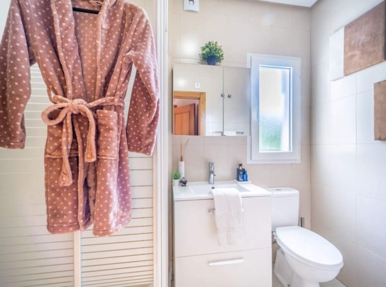 2 bedroom Villa for sale in Roldan - € 250,000 (Ref: 9143390)