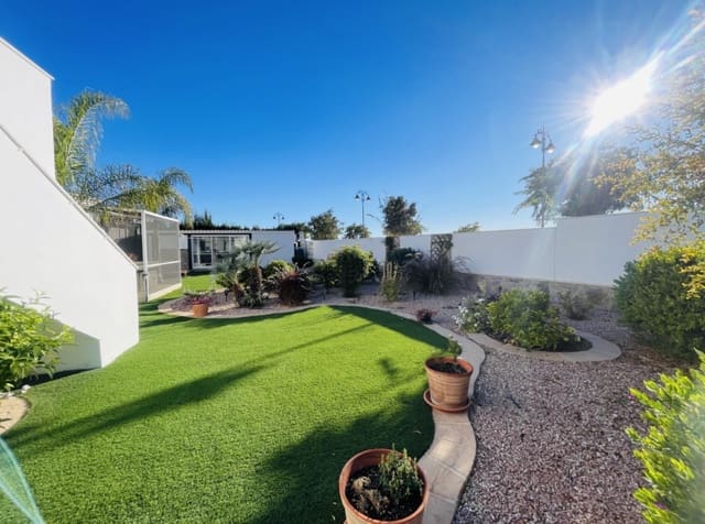 4 soveværelse Villa til salg i El Valle Golf Resort, Murcia by - € 595.000 (Ref: 9297418)