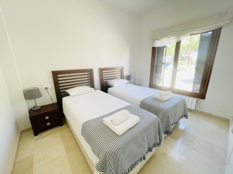 4 makuuhuone Huvila myytävänä paikassa Banos y Mendigo mukana uima-altaan - 449 950 € (Ref: 9337412)