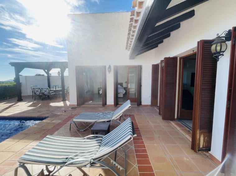 4 makuuhuone Huvila myytävänä paikassa Banos y Mendigo mukana uima-altaan - 449 950 € (Ref: 9337412)