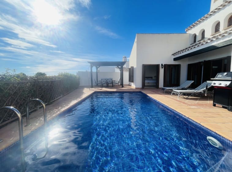 4 makuuhuone Huvila myytävänä paikassa Banos y Mendigo mukana uima-altaan - 449 950 € (Ref: 9337412)