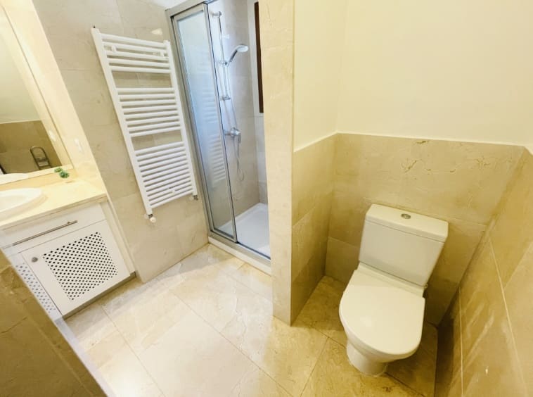 4 makuuhuone Huvila myytävänä paikassa Banos y Mendigo mukana uima-altaan - 449 950 € (Ref: 9337412)