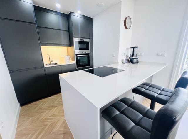 2 soveværelse Byhus til salg i La Torre Golf Resort, Torre-Pacheco med swimmingpool - € 240.000 (Ref: 9340460)