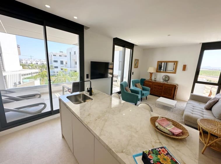 Apartamento de 2 habitaciones en Torre-Pacheco en venta con piscina - 289.950 € (Ref: 9341795)