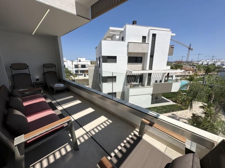 Apartamento de 2 habitaciones en Torre-Pacheco en venta con piscina - 289.950 € (Ref: 9341795)