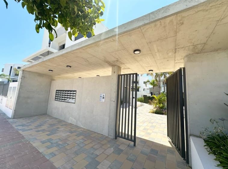 Apartamento de 2 habitaciones en Torre-Pacheco en venta con piscina - 289.950 € (Ref: 9341795)