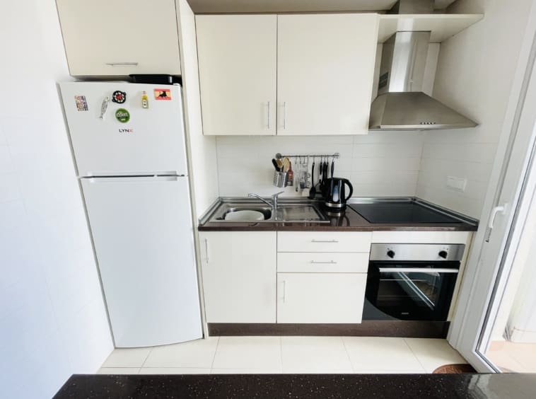 2 soveværelse Byhus til salg i Roldan med swimmingpool - € 210.000 (Ref: 9360721)