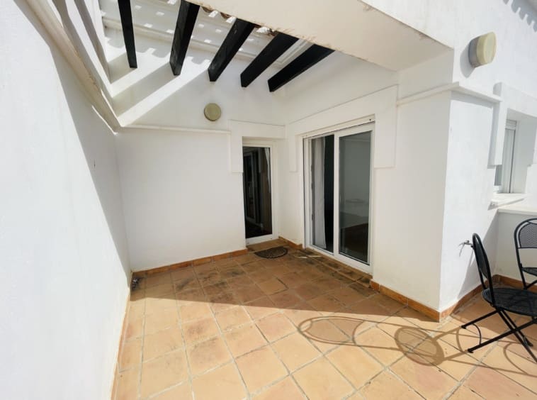 2 soveværelse Byhus til salg i Roldan med swimmingpool - € 210.000 (Ref: 9360721)