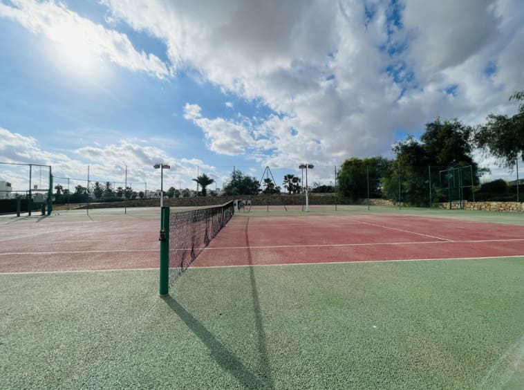 2 soveværelse Byhus til salg i Roldan med swimmingpool - € 210.000 (Ref: 9360721)