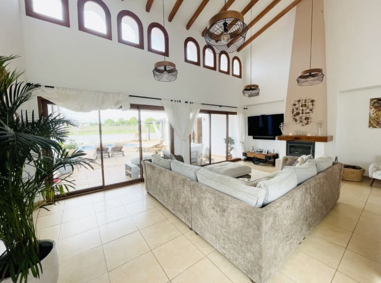 4 makuuhuone Huvila myytävänä paikassa Banos y Mendigo mukana uima-altaan - 815 000 € (Ref: 9386612)