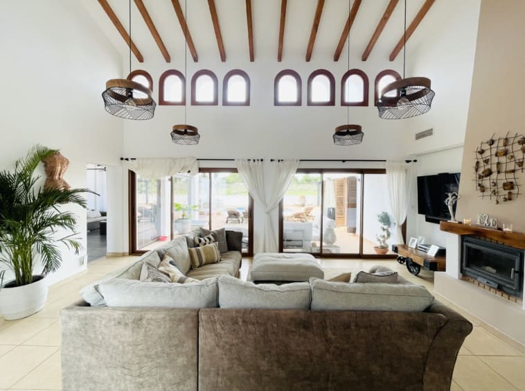 4 makuuhuone Huvila myytävänä paikassa Banos y Mendigo mukana uima-altaan - 815 000 € (Ref: 9386612)