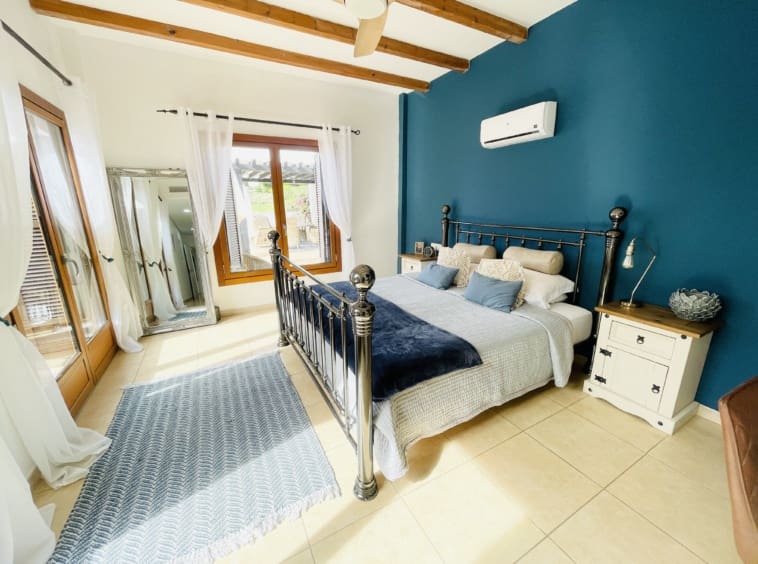 4 makuuhuone Huvila myytävänä paikassa Banos y Mendigo mukana uima-altaan - 815 000 € (Ref: 9386612)