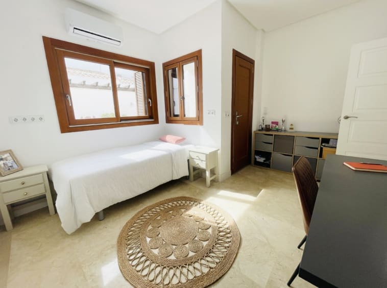 4 makuuhuone Huvila myytävänä paikassa Banos y Mendigo mukana uima-altaan - 815 000 € (Ref: 9386612)