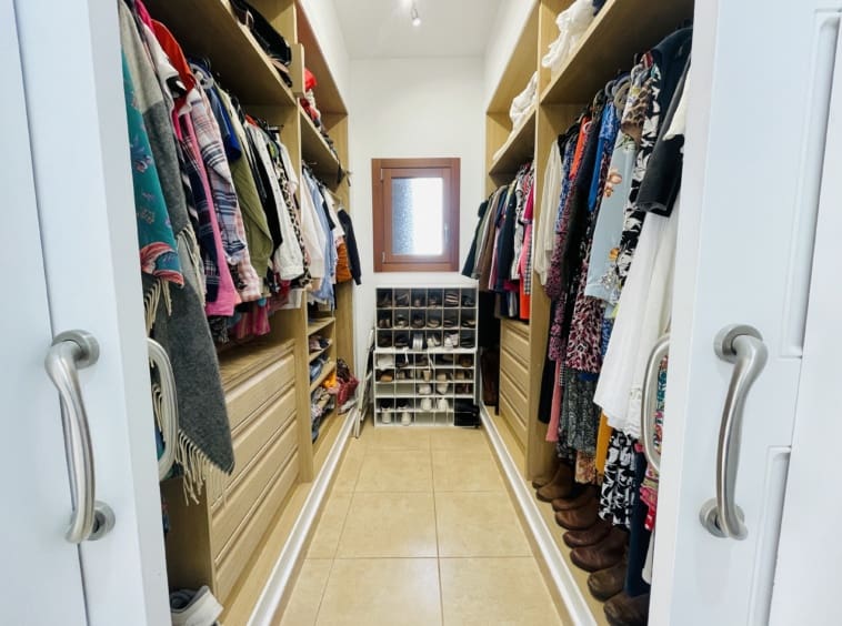 4 makuuhuone Huvila myytävänä paikassa Banos y Mendigo mukana uima-altaan - 815 000 € (Ref: 9386612)