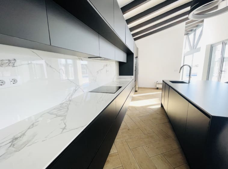 5 makuuhuone Huvila myytävänä paikassa Banos y Mendigo - 820 000 € (Ref: 9432467)