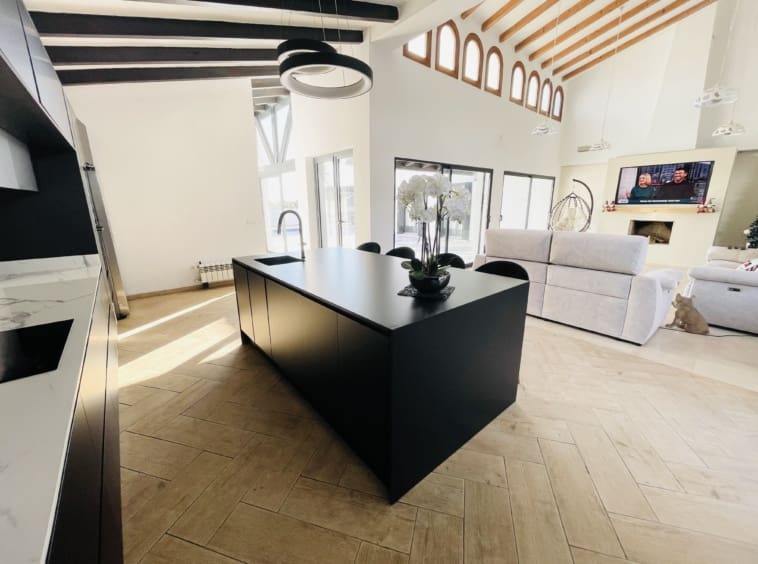 5 makuuhuone Huvila myytävänä paikassa Banos y Mendigo - 820 000 € (Ref: 9432467)