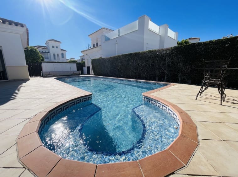 3 bedroom Villa for sale in Roldan with pool - € 360,000 (Ref: 9488524)