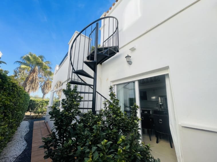 2 sovrum Hus till salu i La Torre Golf Resort med pool - 280 000 € (Ref: 9497938)